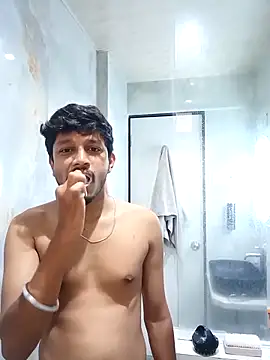 Snapshot of skinnyyyyyyyyy chatting on May 2026 03:33:01 AM skinnyyyyyyyyy online show from May 2026 03:33:01 AM