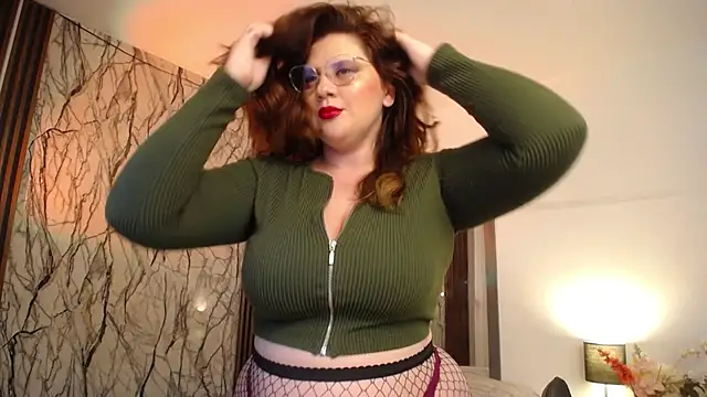 MartinaGuzmann online show from September 2025 12:47:01 AM