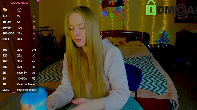 Snapshot of alexa_glory chatting on January 2025 06:56:02 PM alexa glory online show from January 2025 06:56:02 PM