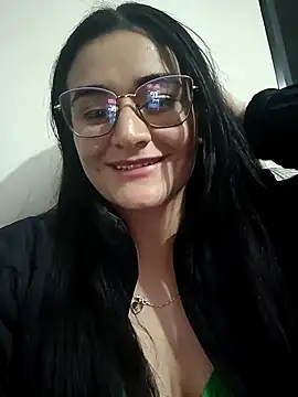 Snapshot of Hanna_Kinsley chatting on December 2024 04:19:02 AM Hanna Kinsley online show from December 2024 04:19:02 AM