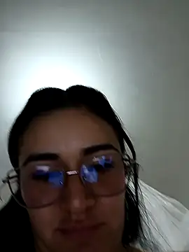 Snapshot of Hanna_Kinsley chatting on September 2025 05:58:01 PM Hanna Kinsley online show from September 2025 05:58:01 PM