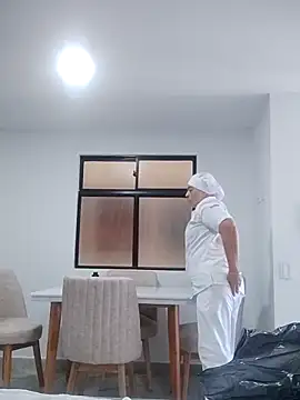  Prinscarlet  online show from October 2025 05:00:01 PM