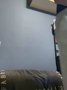 Snapshot of tuki_fu chatting on September 2025 12:08:02 PM tuki fu online show from September 2025 12:08:02 PM