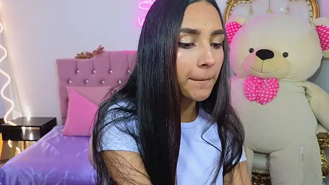 Jazmin tay online show from January 2025 07:28:02 PM