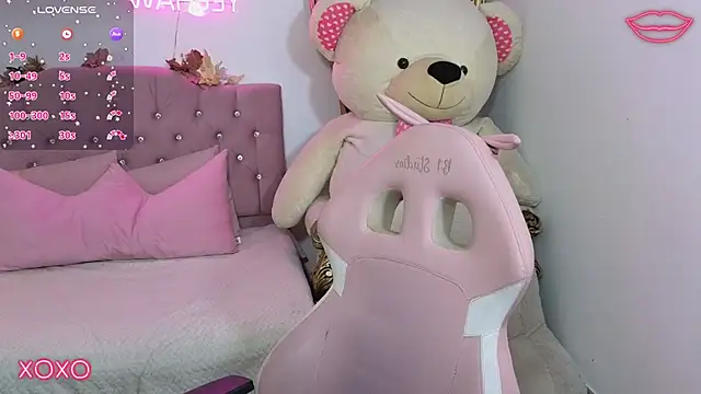 Jazmin tay online show from March 2025 08:32:01 PM