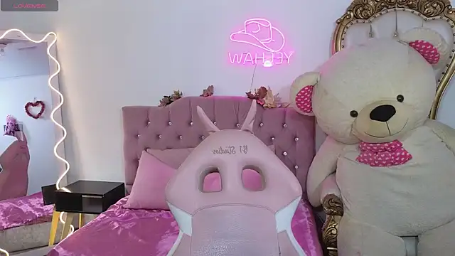 Jazmin tay online show from March 2025 07:31:02 PM