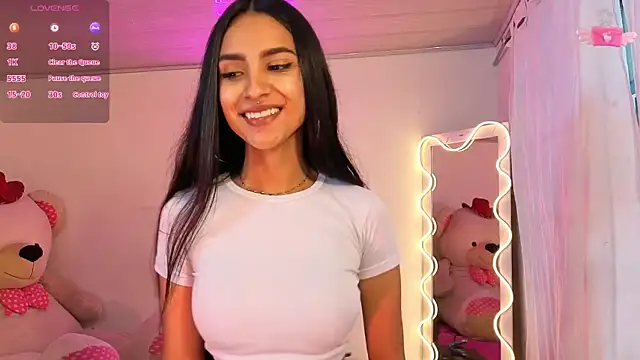 Jazmin tay online show from October 2025 11:51:02 AM