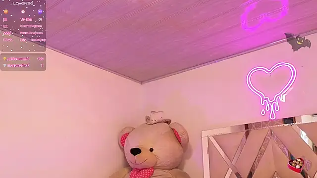 Jazmin tay online show from November 2025 12:05:01 PM