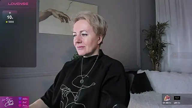 Nika Smit online show from February 2025 05:18:01 AM