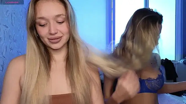 Megan Kira online show from November 2025 07:30:02 AM