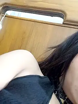 Lusty Queen69 online show from December 2024 02:05:02 PM