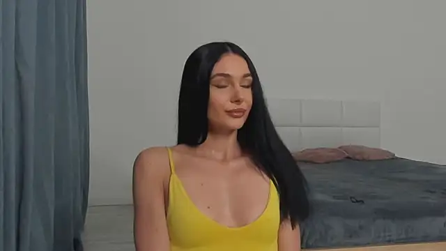 IvyKaelani online show from March 2025 06:45:01 PM