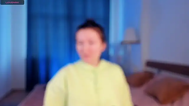 Snapshot of VickieVici chatting on December 2024 09:24:01 AM VickieVici online show from December 2024 09:24:01 AM