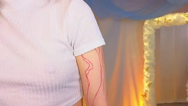 AlisiaSpinnet  online show from January 2025 01:21:02 PM