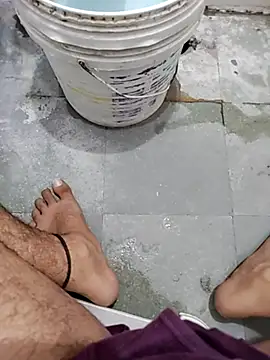 Varun1799 online show from March 2025 06:29:01 AM