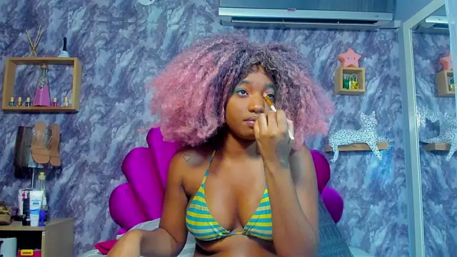 EMMAPARISS online show from March 2026 12:30:02 PM