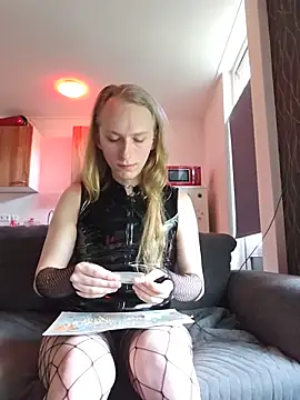 MissPigster online show from June 2026 05:06:02 PM