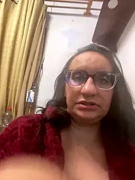 gloria7v05 online show from October 2025 02:12:02 AM