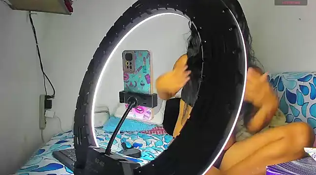 Nenita Hot  online show from March 2025 07:58:02 PM