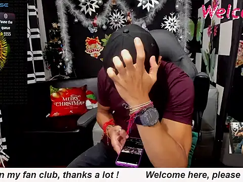 MikeRose94 online show from January 2026 04:11:02 PM