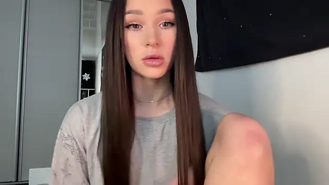 ur molly online show from January 2026 07:56:02 AM