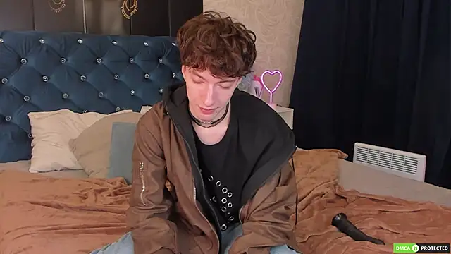 TrevorBenson online show from September 2025 06:18:02 PM