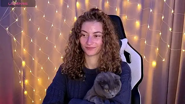 lady curls online show from January 2025 01:53:01 AM