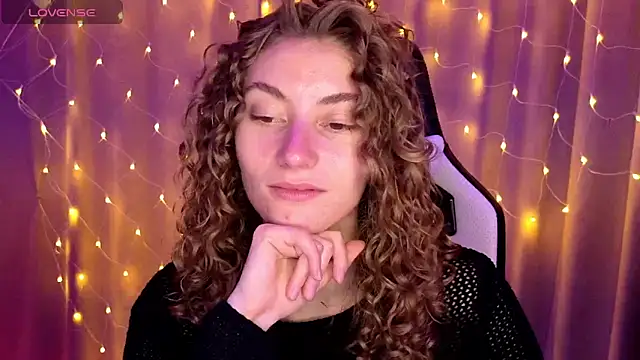 lady curls online show from January 2025 02:22:02 AM