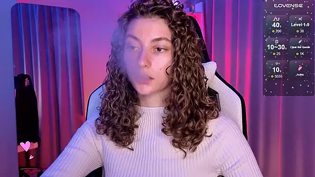 lady curls online show from January 2025 11:39:01 PM