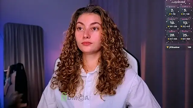 lady curls online show from September 2025 09:29:02 PM