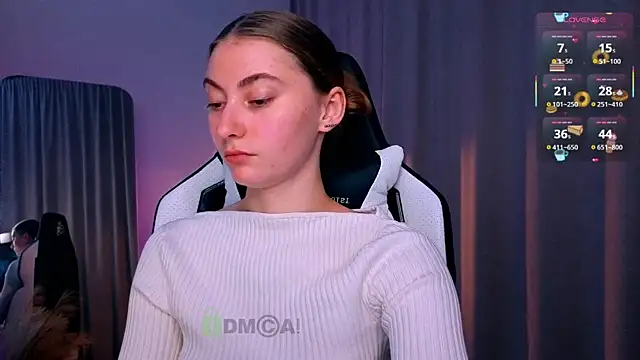 lady curls online show from September 2025 08:47:02 PM