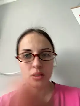 AmiLavs online show from February 2025 11:21:01 AM