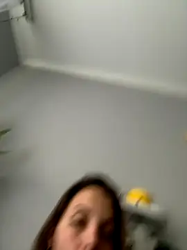 AmiLavs online show from November 2025 11:47:02 AM