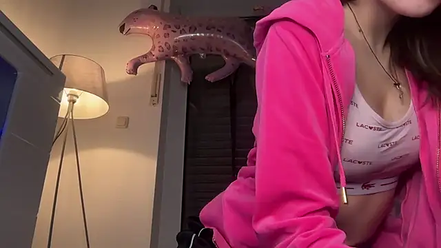 EmilyWi  online show from January 2026 10:58:02 PM