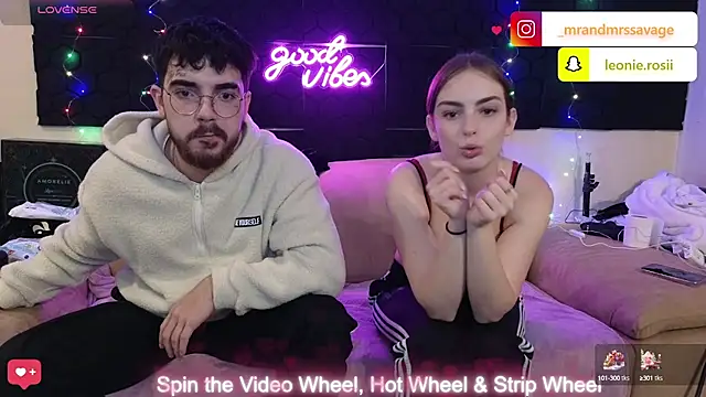 MrAndMrsSavage online show from December 2024 03:53:02 PM