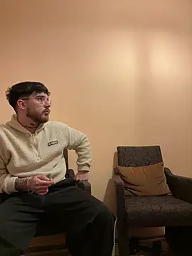 MrAndMrsSavage online show from February 2025 11:48:01 PM