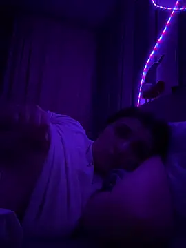 Jadelli online show from February 2025 02:17:02 AM