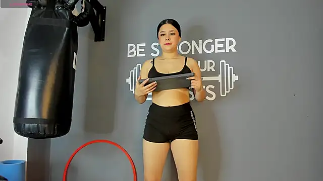 Snapshot of ariadna_milano chatting on December 2024 12:39:02 PM ariadna milano online show from December 2024 12:39:02 PM