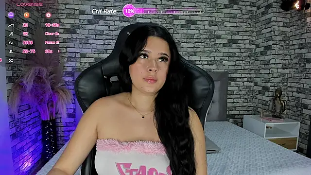 Snapshot of ariadna_milano chatting on February 2025 04:24:01 PM ariadna milano online show from February 2025 04:24:01 PM