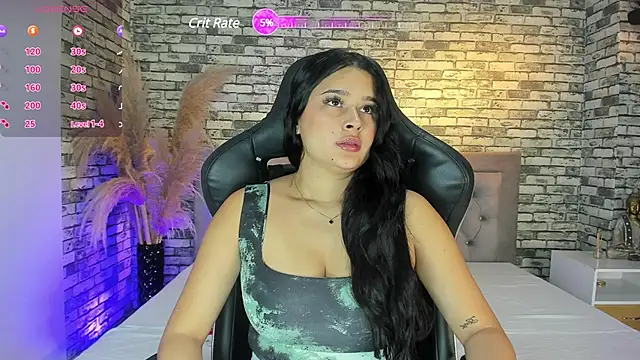 Snapshot of ariadna_milano chatting on March 2025 01:17:01 PM ariadna milano online show from March 2025 01:17:01 PM