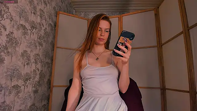 Snapshot of the_perfectgirl chatting on March 2025 12:43:02 PM the perfectgirl online show from March 2025 12:43:02 PM