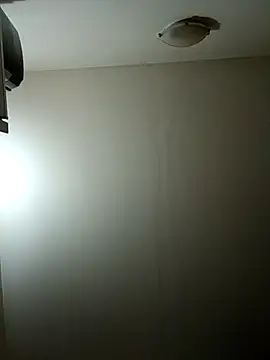 Snapshot of Virgin_Pussy_Love chatting on February 2026 09:27:01 PM Virgin Pussy Love online show from February 2026 09:27:01 PM