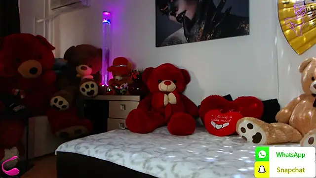 EvelynAisha online show from March 2025 03:47:02 PM