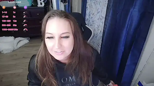 Snapshot of Brooklyn_Bee chatting on May 2026 09:58:01 AM Brooklyn Bee online show from May 2026 09:58:01 AM