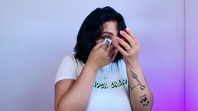 Pauilina online show from January 2025 01:35:01 PM