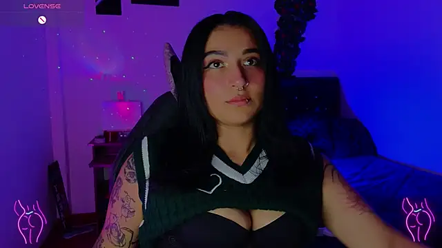 Pauilina online show from March 2026 07:09:01 PM