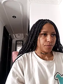 devi black13  online show from March 2025 05:18:01 PM