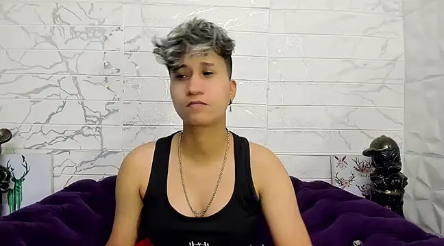 Im Milan Rs online show from February 2025 09:51:02 AM