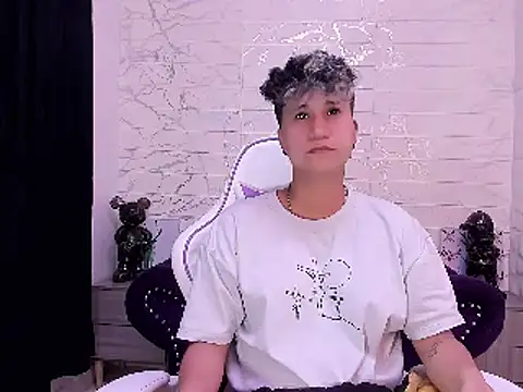 Im Milan Rs online show from March 2025 06:41:01 AM