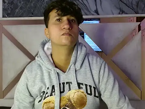 Im Milan Rs online show from September 2025 02:35:01 AM